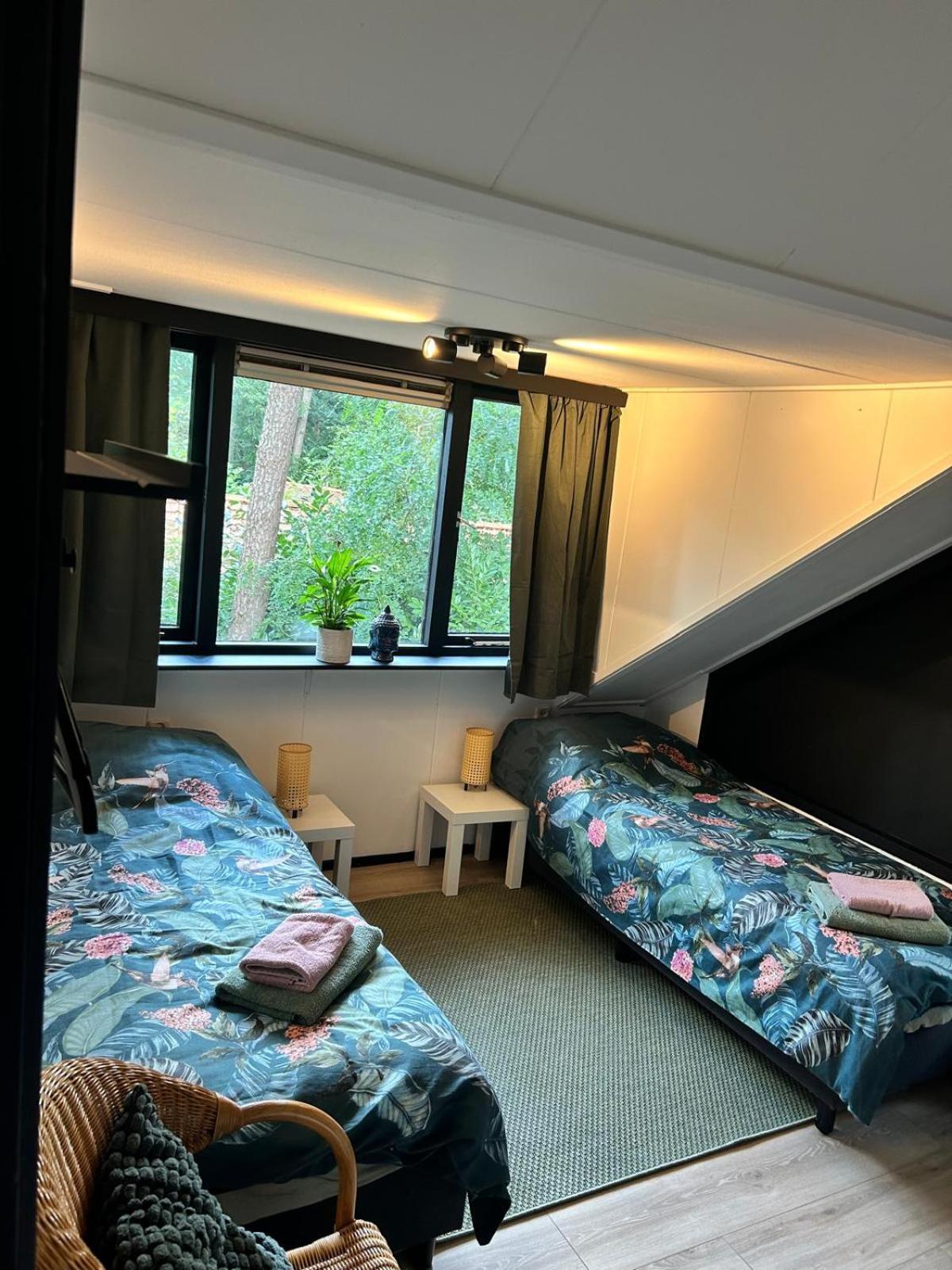 Zen Retreat - Free Private Parking! Apartment เอนส์เคอเด ภายนอก รูปภาพ
