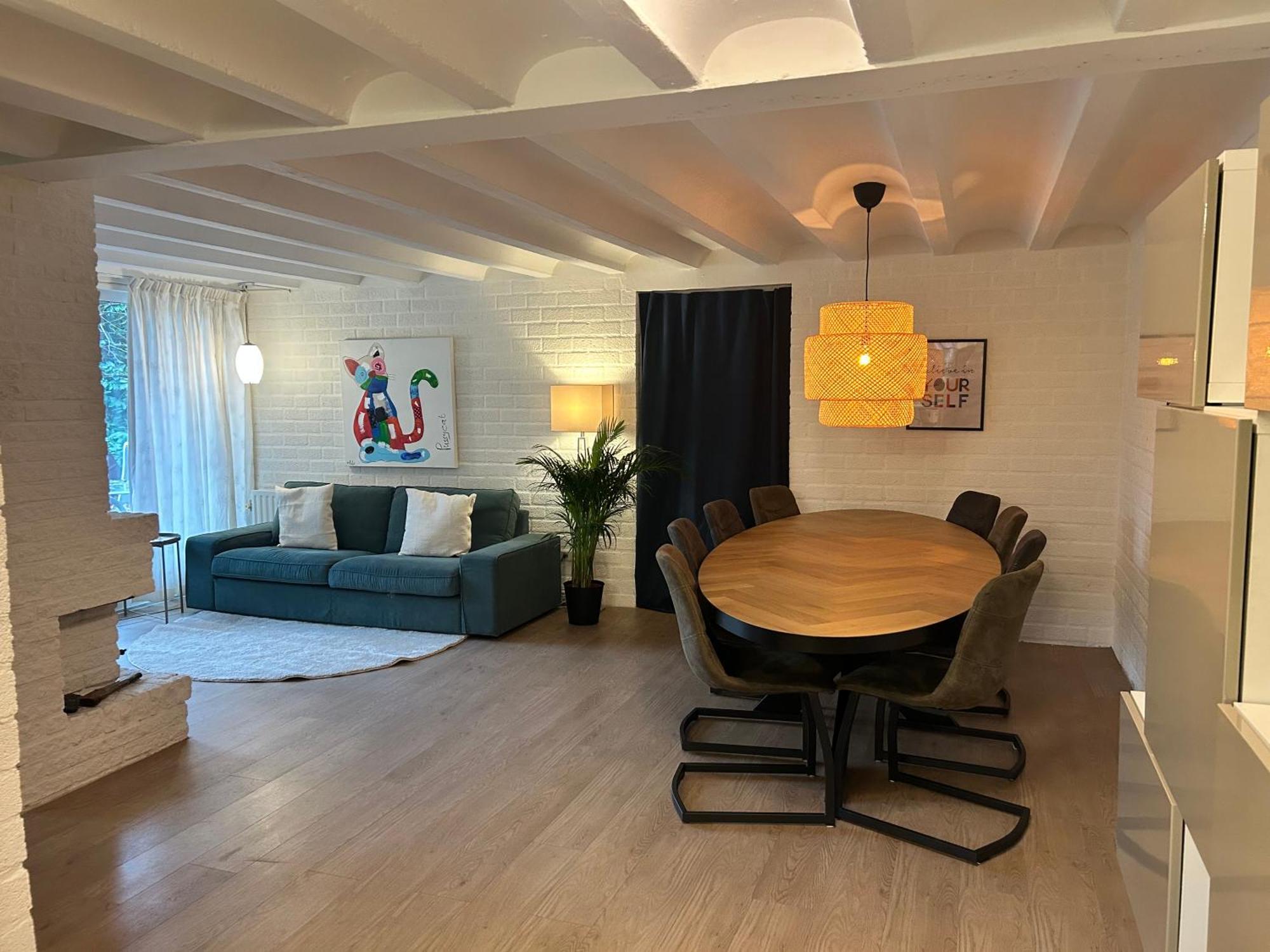 Zen Retreat - Free Private Parking! Apartment เอนส์เคอเด ภายนอก รูปภาพ